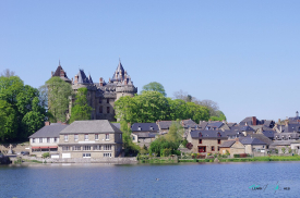 Combourg son chateau et son lac