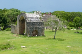 Dzibillchaltun maya