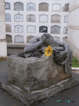 Presbyter Matías Maestro Cemetery