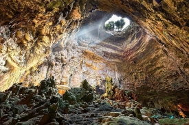 Grotte di Castellana Caves in Puglia.jpeg