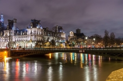 Hotel de ville Pont d Arcole Paris  January 