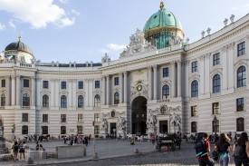 Imperial Treasury Vienna Hofburg