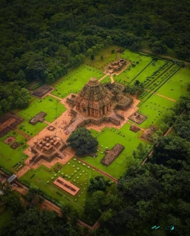 Konark Sun Temple th Century.jpeg