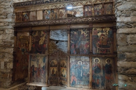 Naos Episkopis on Sikinos, interior