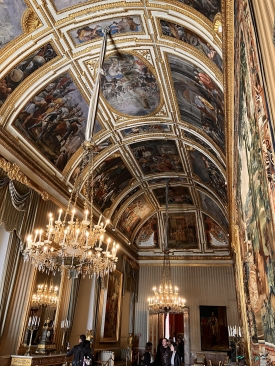 Palazzo Reale Napoli.jpeg