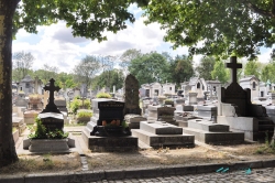 Pere Lachaise Cemetery