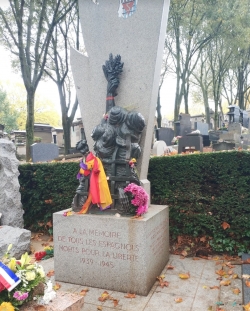 Pere Lachaise Cemetery