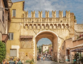 Porta Settimiana