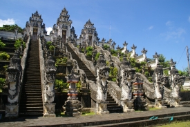 Pura Lempuyang Luhur