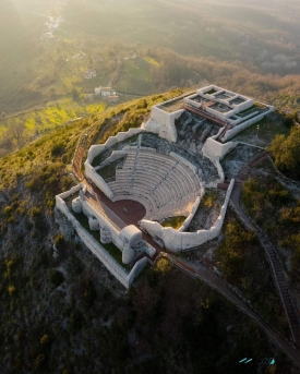 Tempio E Teatro Di San Nicola