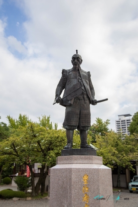 The Houkoku Shrine bronze statue of Toyotomi Hideyoshi