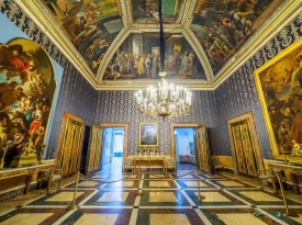 The Royal Palace of Naples Italy.jpeg