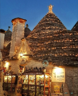 Trulli di Alberobello.jpeg