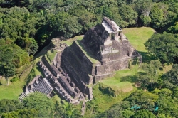 Xunantunich