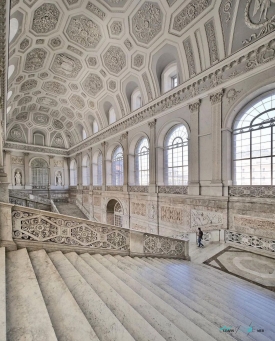 ceiling Palazzo Reale di Napoli.jpeg