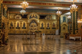 interior Spaso Preobrazhenskyi Orthodox cathedral.jpeg
