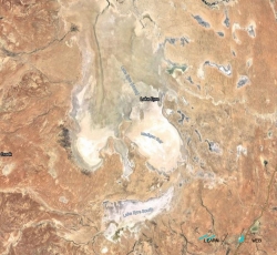 kati thanda lake eyre