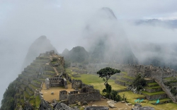 mountain cloud fog machupicchu