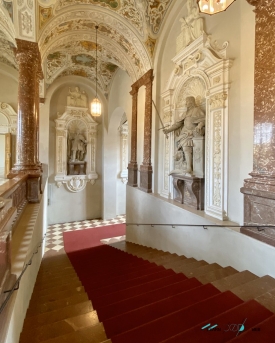munchen residenz stairs