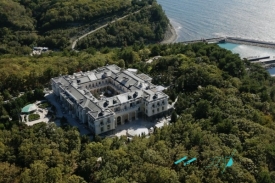 palace of putin