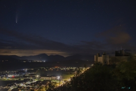 spot the Neowise comet Harlech Castle captured by Chris Parry