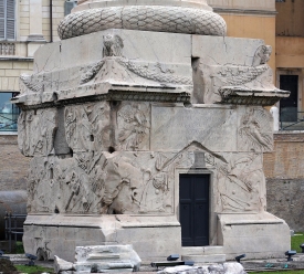 trajan base